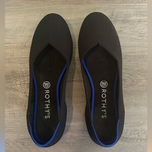 Rothy’s Round Toe Black Flats- Size 10.5